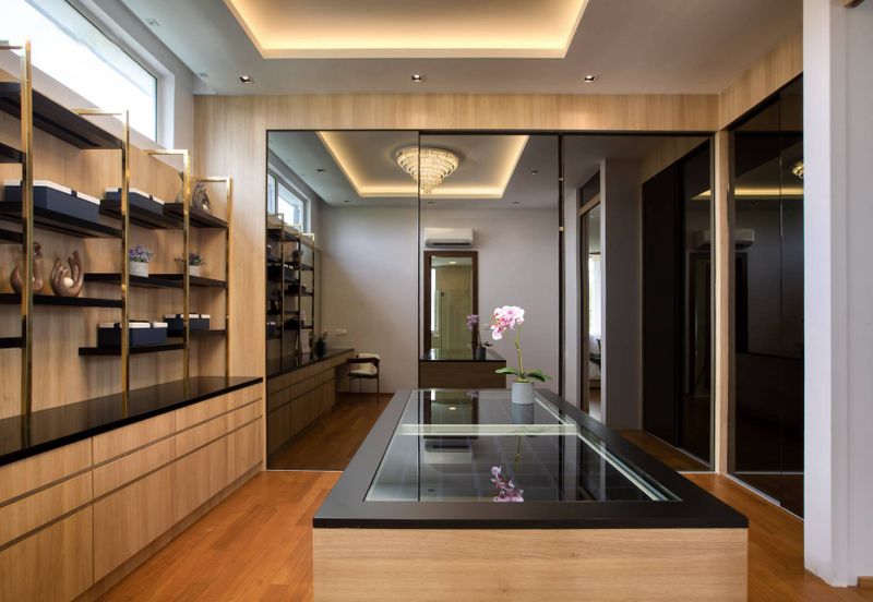  Big Land & Size VILLA with Beautiful Garden Towns