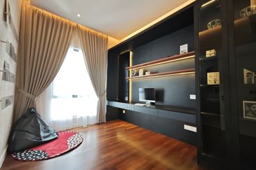 Luxurious Semi D in Kota Kemuning