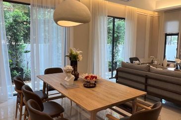 Freesia Residences @ Tropicana Aman