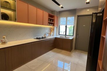 Freesia Residences @ Tropicana Aman