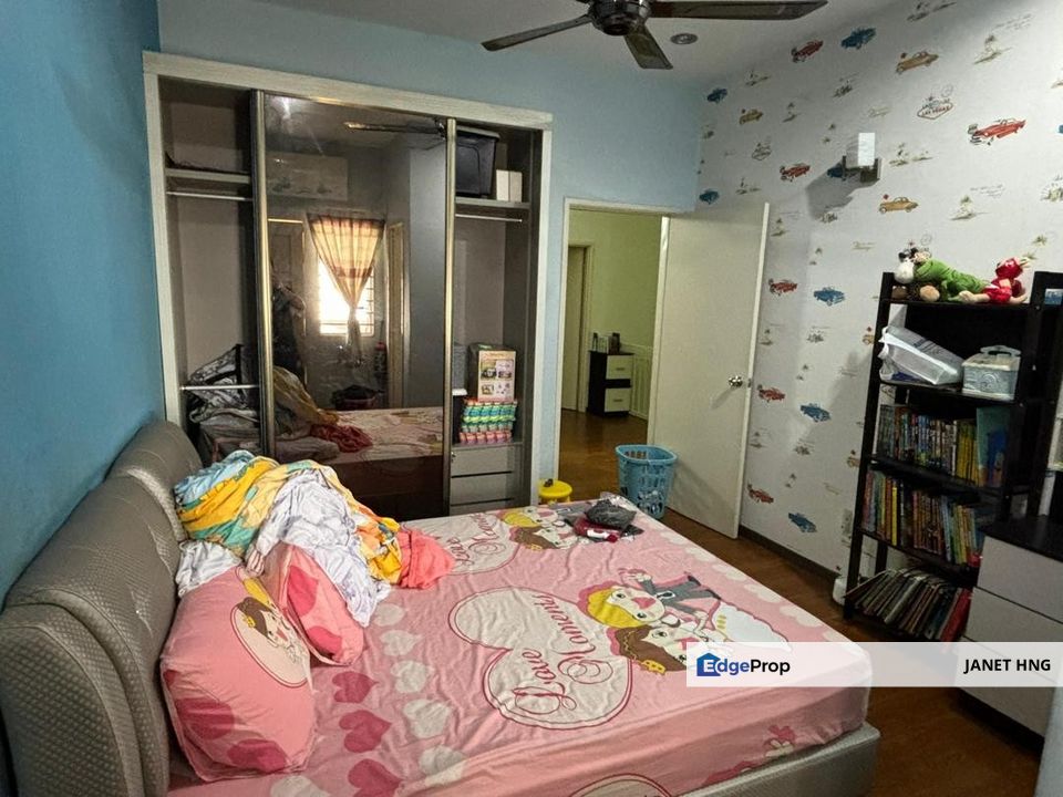 Big layout, nice environment double storey , Selangor, Shah Alam