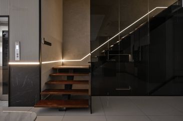 Persiaran Puncak Alam 1 