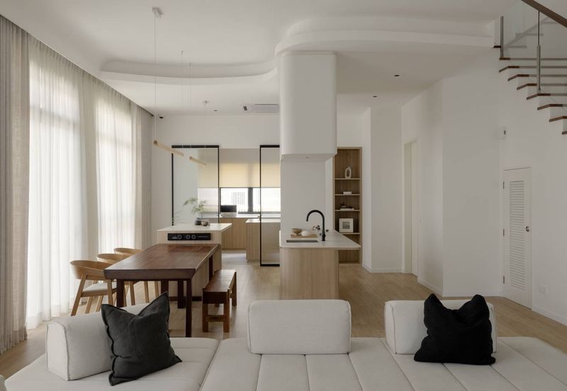 Persiaran Puncak Alam 1 