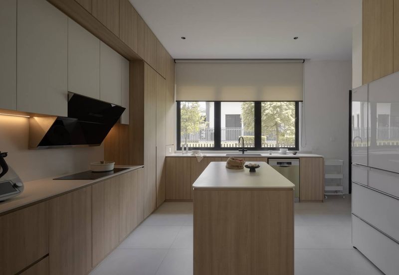 Persiaran Puncak Alam 1 