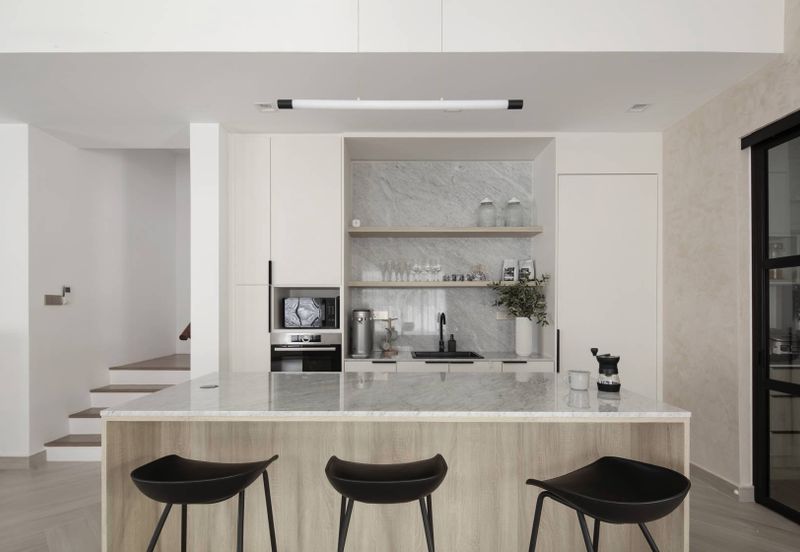 Persiaran Puncak Alam 1 