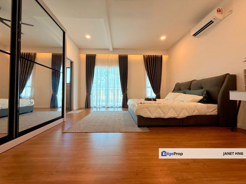 MALAY RESERVED LAND DOUBLE STOREY HOUSE, Selangor, Telok Panglima Garang