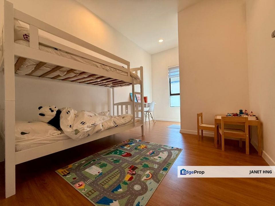 MALAY RESERVED LAND DOUBLE STOREY HOUSE, Selangor, Telok Panglima Garang