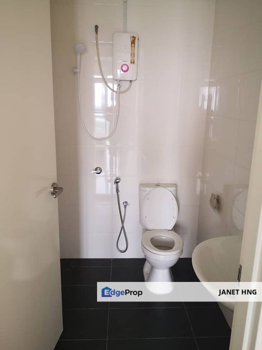 Parque Residences Fully Furnished Condominium for Sale, Selangor, Telok Panglima Garang