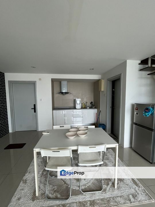 Arte Subang West, Seksyen 13, Shah Alam,  2r2b, Fully Furnish, RM2600 Nego DUPLEX, Selangor, Shah Alam