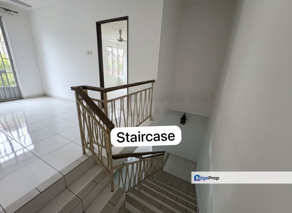 Aman Perdana, Klang,Semi D, Double Storey,4r3b,Freehold, Nonbumi RM680,000 Below Market, Selangor, Klang