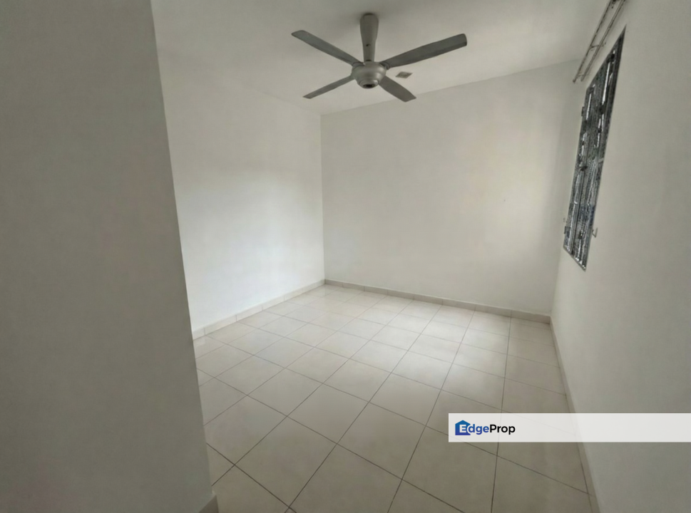 Aman Perdana, Klang,Semi D, Double Storey,4r3b,Freehold, Nonbumi RM680,000 Below Market, Selangor, Klang