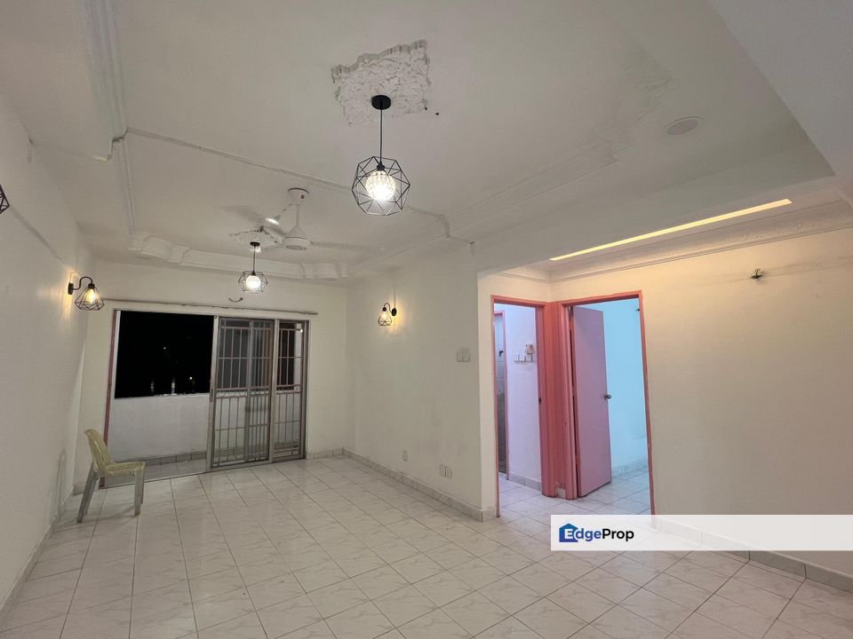 Brunsfield Riverview, Seksyen 13,Shah Alam, Partial Furnish, Near to MSU and LRT 3 , RM2,200, Selangor, Shah Alam