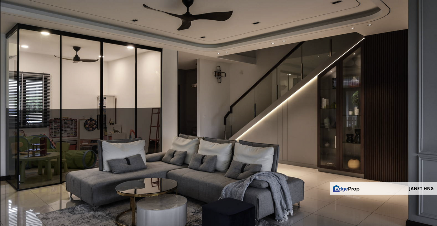 1.1M FREEHOLD Semi-D, individual title , Selangor, Kota Kemuning