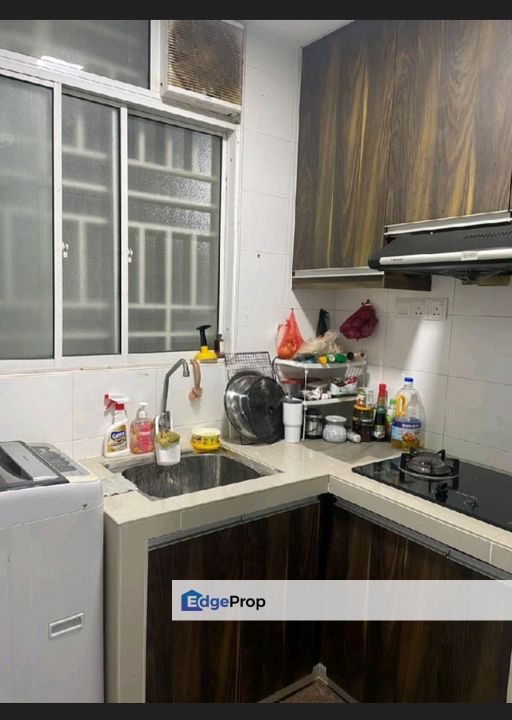 Vista Alam ,Seksyen 14 Shah Alam, Partial Furnish 3r2b RM1950 For Rent, Selangor, Shah Alam