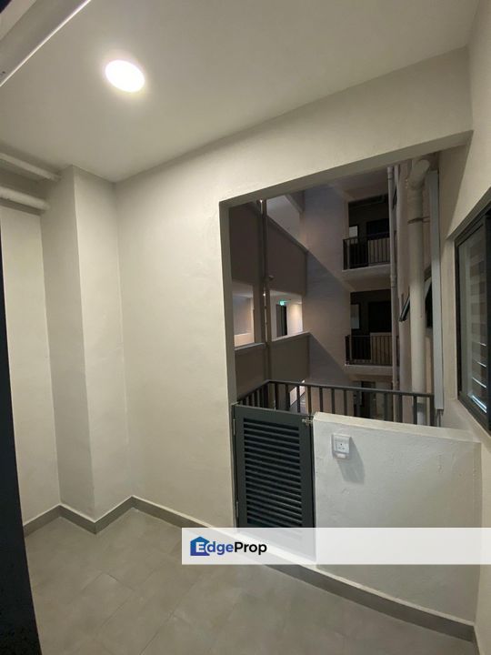 New Unit, Arinna Kemuning Utama Shah Alam ,3r2b, Partial Furnish for Rent, Selangor, Shah Alam