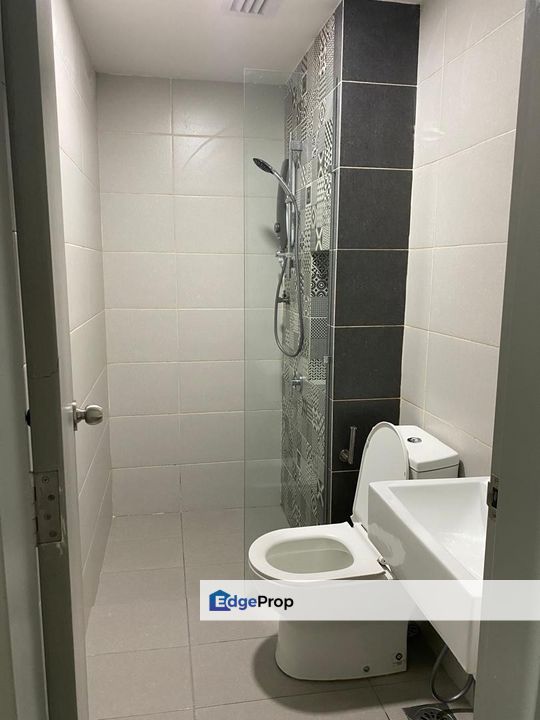 Fully Furnish Alinea Suites Sek 14 Shah Alam Studio RM1600, Selangor, Shah Alam