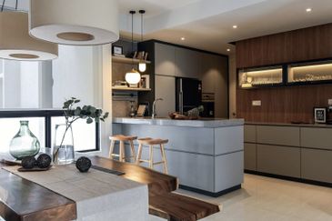 High End Condo with spacious layout