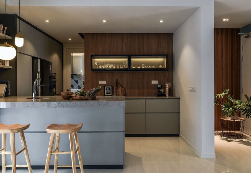 High End Condo with spacious layout