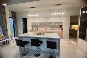 Dalia Residences @ Tropicana Aman