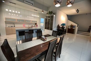 Dalia Residences @ Tropicana Aman