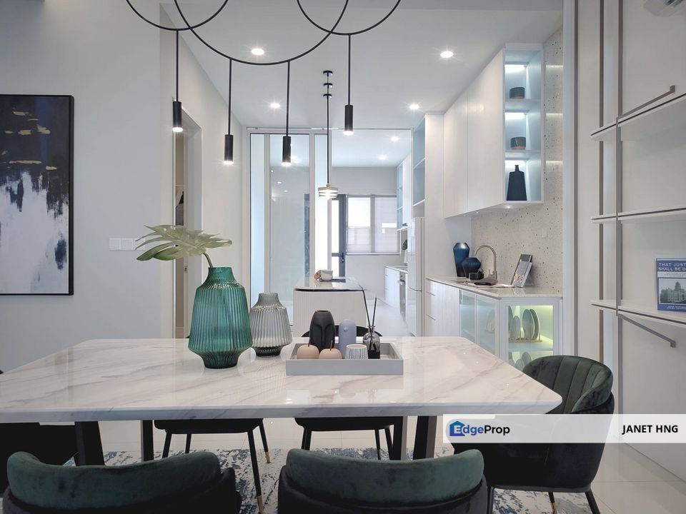 Affordable Luxury 900K Double-Storey Home in Kota Kemuning, Selangor, Kota Kemuning