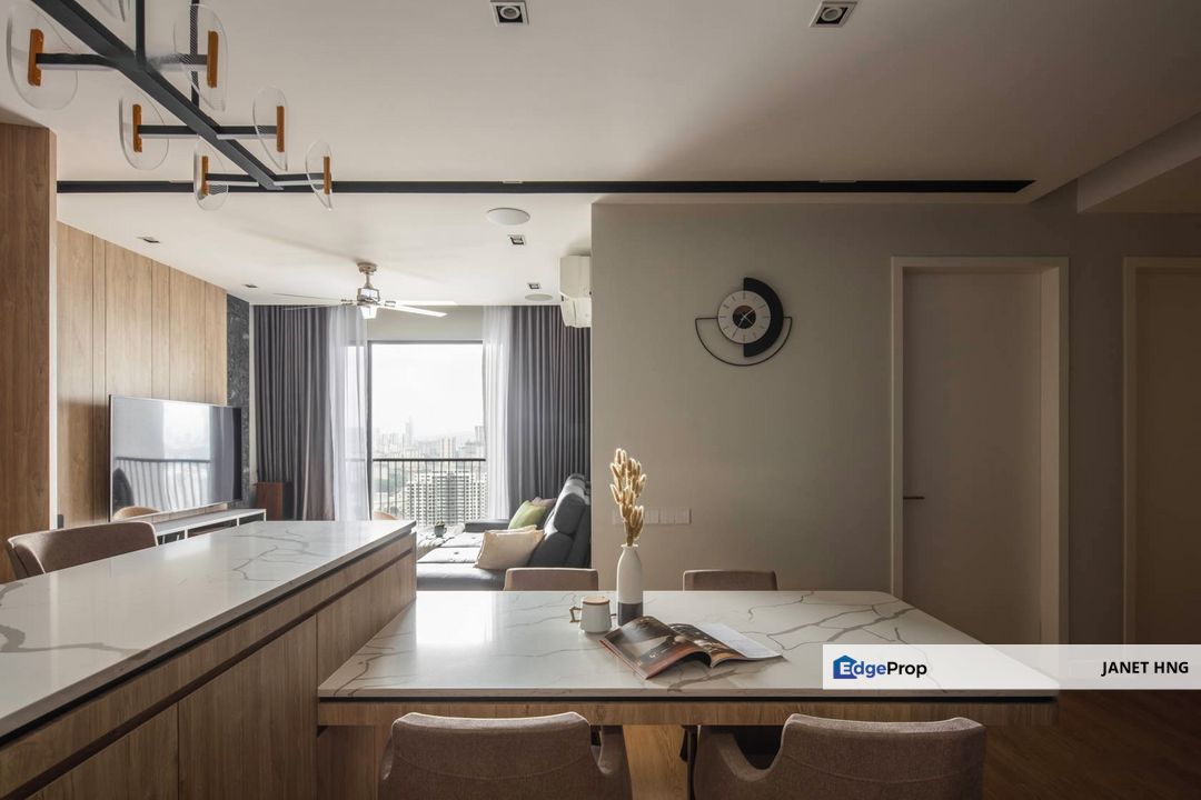 1000sft RM1,680 MONTHLY Repayment condo in Kota kemuning, Selangor, Kota Kemuning