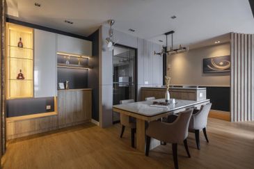 1000sft RM1,680 MONTHLY Repayment condo in Kota kemuning