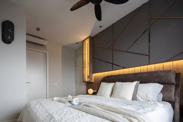 1000sft RM1,680 MONTHLY Repayment condo in Kota kemuning