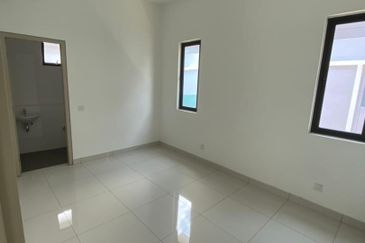 Periwinkle @ Bandar Rimbayu