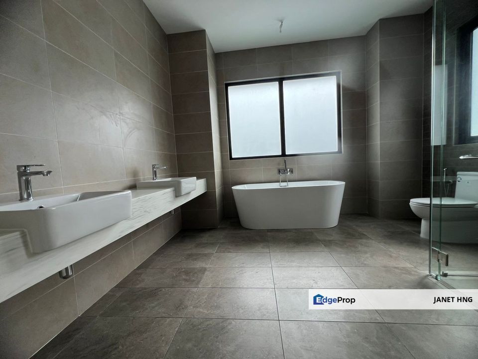 Semi D House for sale - Freesia Residence, Selangor, Telok Panglima Garang