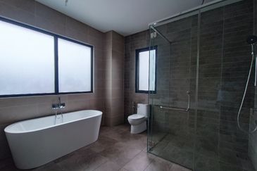 Freesia Residences @ Tropicana Aman