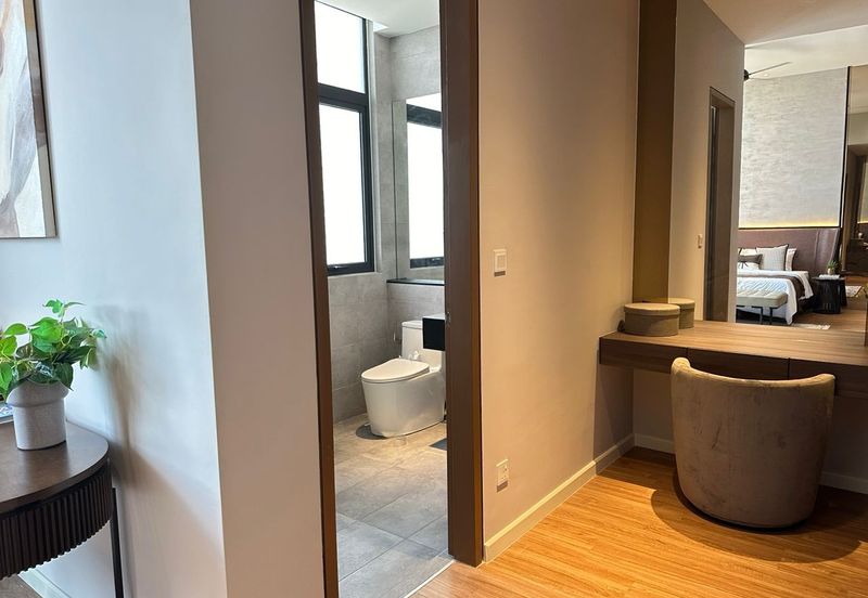 2 STOREY SUPERLINK END & CORNER LOT AVAILABLE