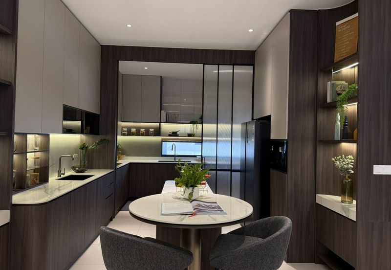 2 STOREY SUPERLINK END & CORNER LOT AVAILABLE