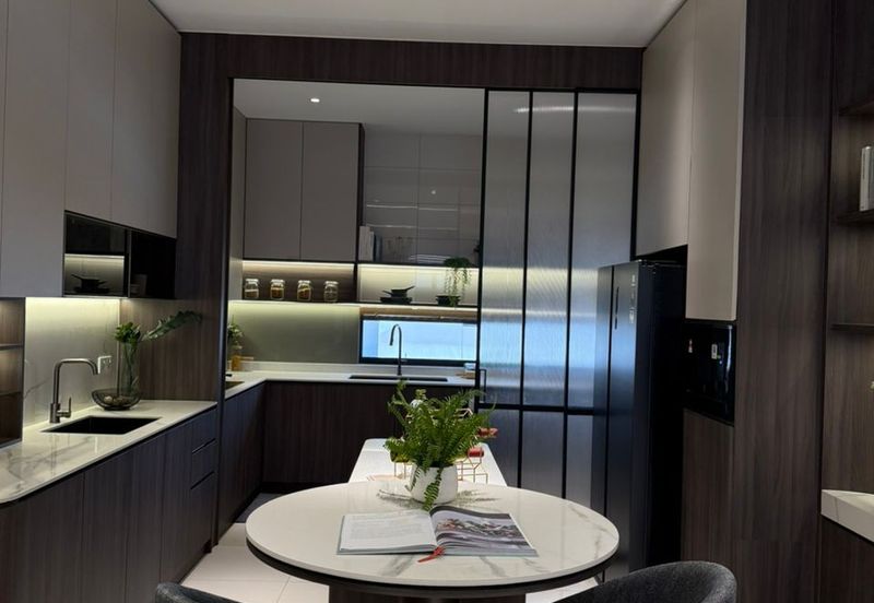 2 STOREY SUPERLINK END & CORNER LOT AVAILABLE