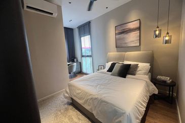 LUXURIOUS GARDEN HOME SEMI D CONCEPT