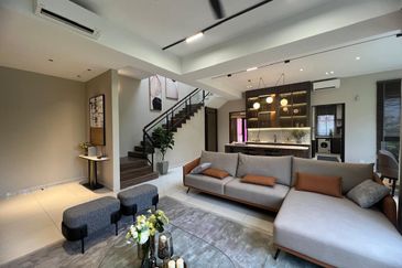 LUXURIOUS GARDEN HOME SEMI D CONCEPT