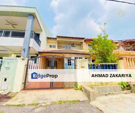 RENOVATED, 5 bilik, Teres 2 Tingkat, Taman Perwira Indah, Gombak, Selangor, Gombak