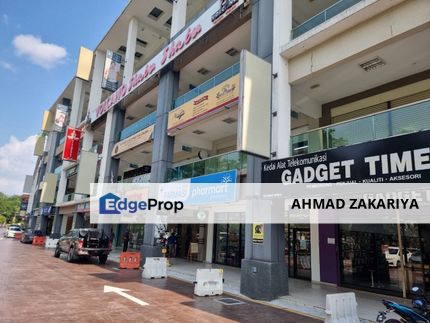 FACING MAIN ROAD, GROUND FLOOR, Shop Lot, Shaftsbury Square, Cyberjaya, Selangor, Cyberjaya