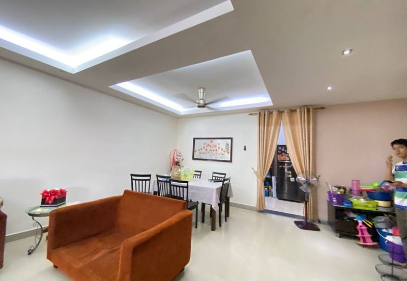 PUJ 2 Puncak Jalil Seri Kembangan 2 Storey Terrace
