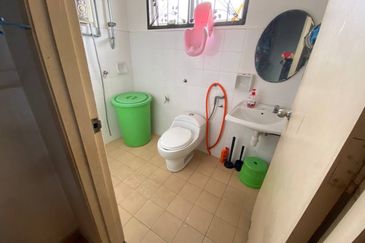 PUJ 2 Puncak Jalil Seri Kembangan 2 Storey Terrace