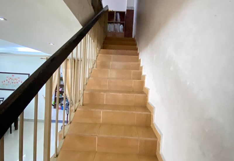 PUJ 2 Puncak Jalil Seri Kembangan 2 Storey Terrace