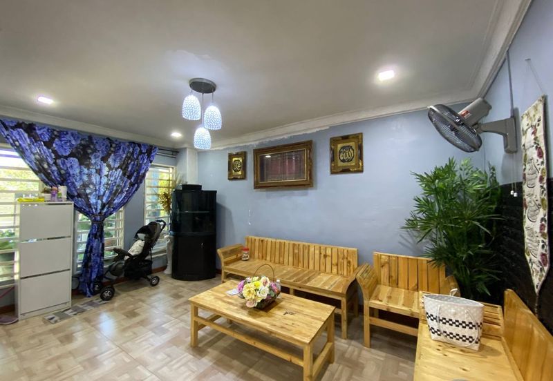 Jalan Kemboja Bukit Sentosa Double Storey Terrace For Sale