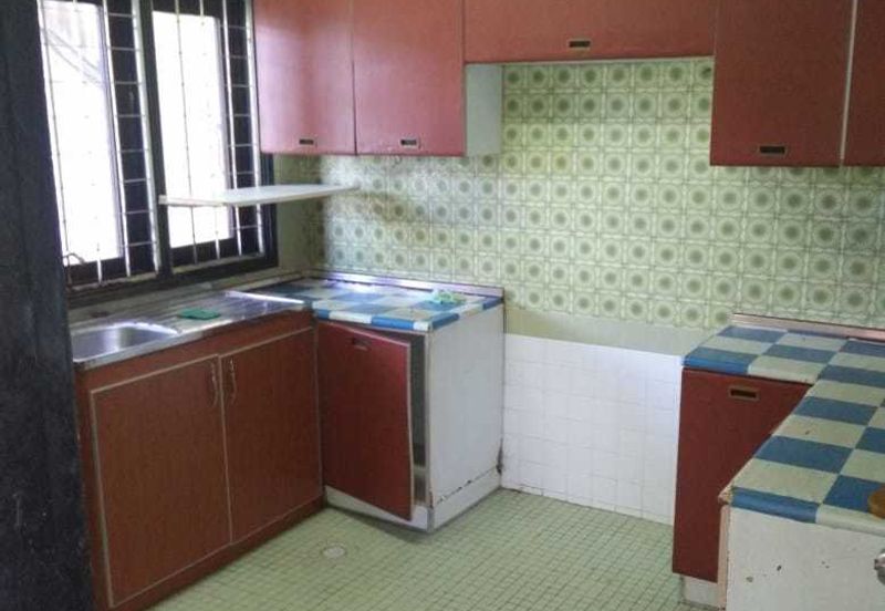 Double Storey Semi D Lot 144 Kemaman