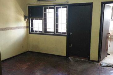 Double Storey Semi D Lot 144 Kemaman