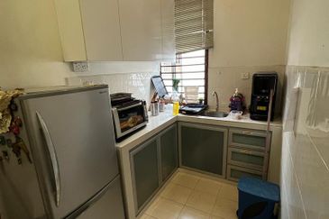 Shop Jln Utama Mutiara Rini Skudai Johor For Sale