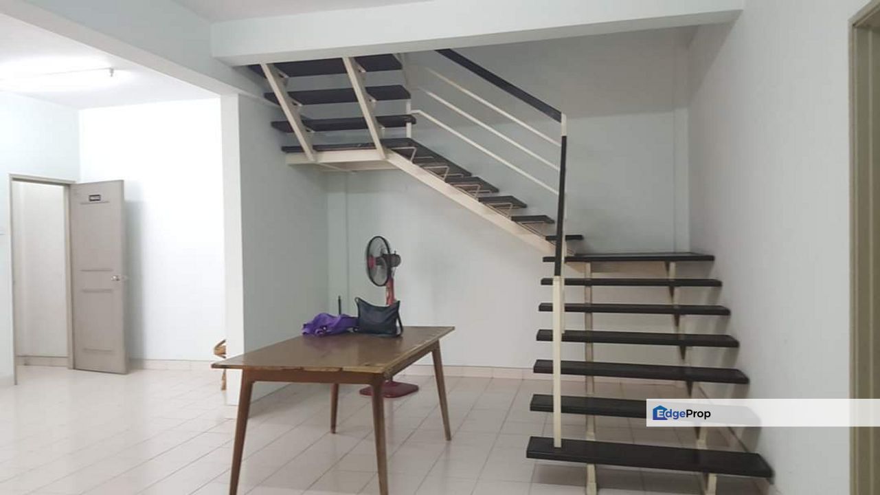 Duplex Apartment Andari Townville Selayang Heights For Sale, Selangor, Selayang