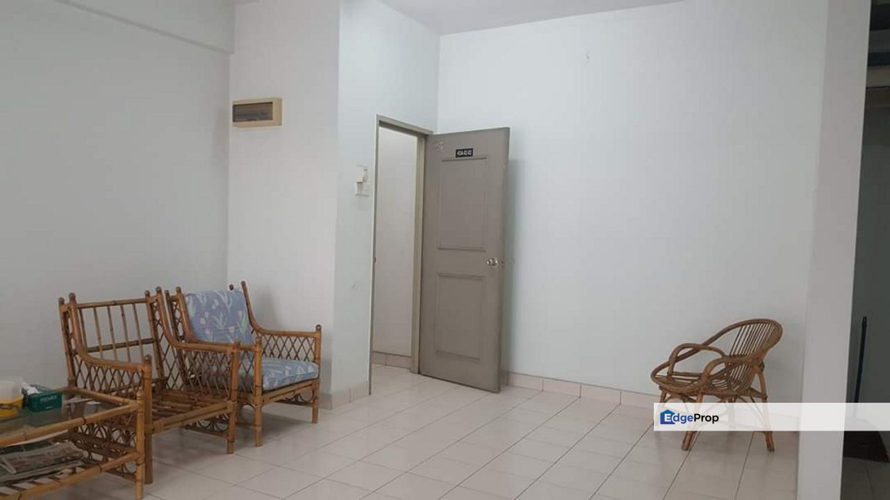 Duplex Apartment Andari Townville Selayang Heights For Sale, Selangor, Selayang