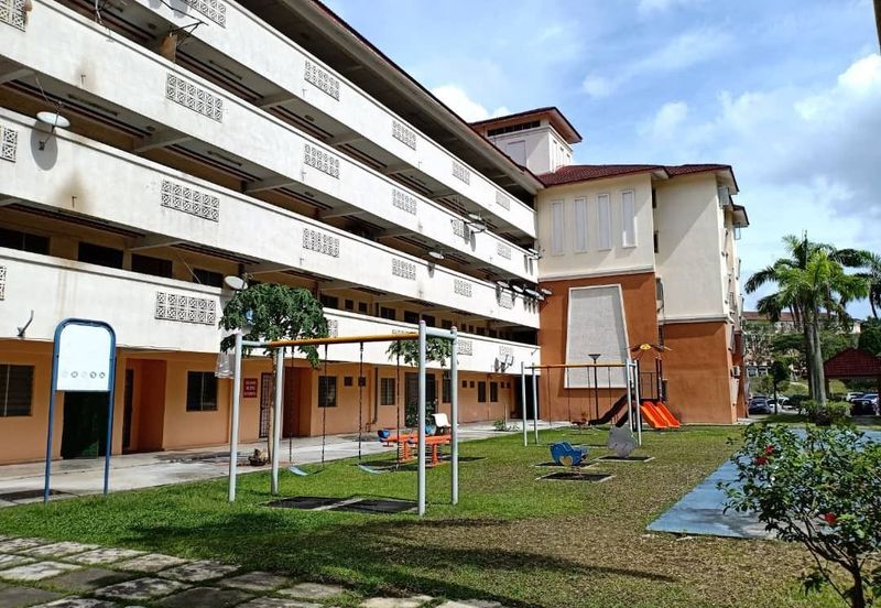 Pangsapuri Putra Damai