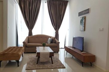 Fully Furnished Apartment D'Pristine Medini for Sa