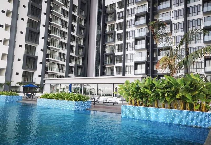 Fully Furnished Apartment D'Pristine Medini for Sa